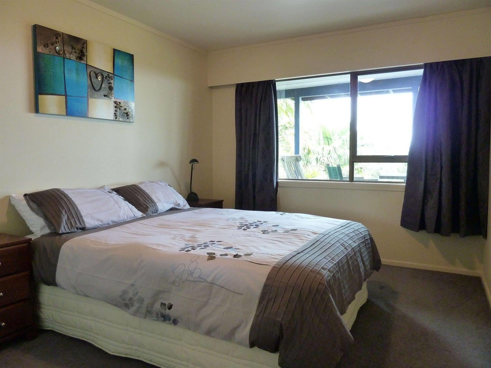 Raglan Sunset Motel And Conference Venue Exterior foto